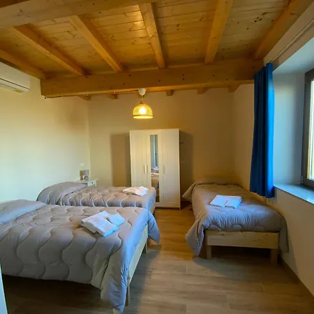 Κατάλυμα σε φάρμα Casale La Rosa Azzurra *